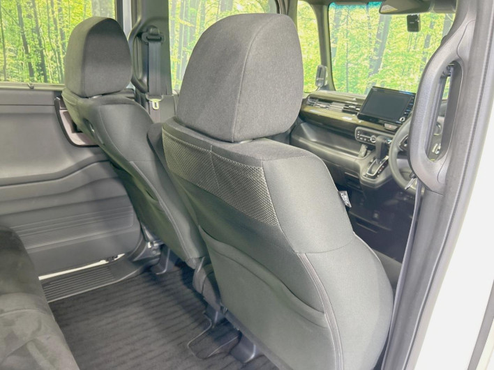 2018 Honda N-BOX CUSTOM DBA-JF3 (UW-6a093108969e8)[25]