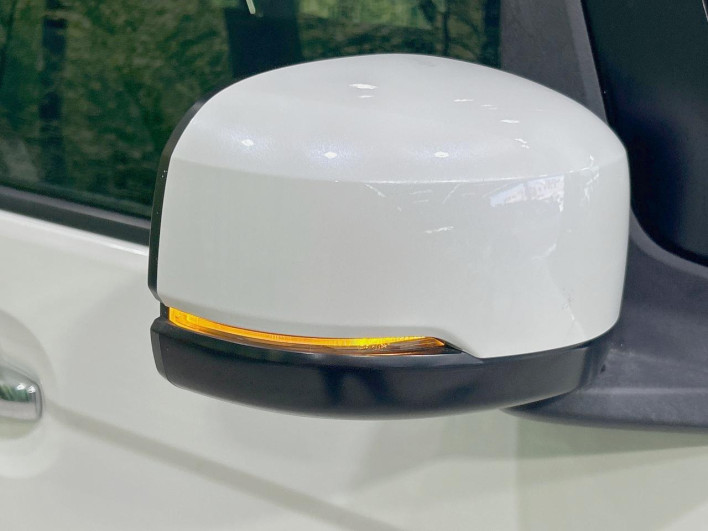 2018 Honda N-BOX CUSTOM DBA-JF3 (UW-6a093108969e8)[13]