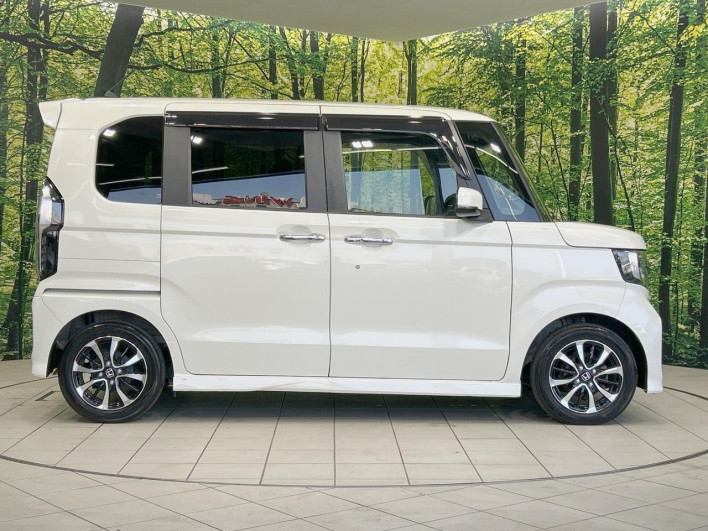 2018 Honda N-BOX CUSTOM DBA-JF3 (UW-6a093108969e8)[9]