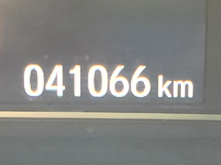2019 Honda N-BOX CUSTOM DBA-JF3 (UW-6a09310a472ba)[2]
