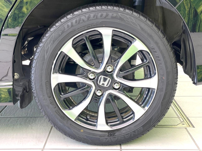 2019 Honda N-BOX CUSTOM DBA-JF3 (UW-6a09310a472ba)[10]