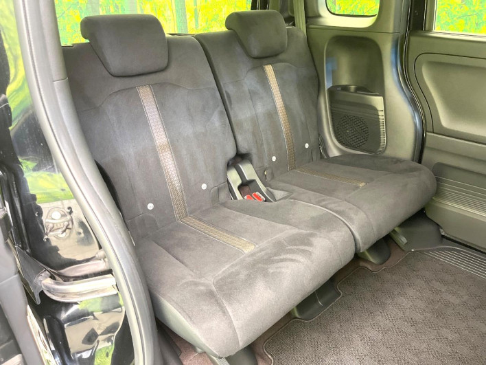 2019 Honda N-BOX CUSTOM DBA-JF3 (UW-6a09310a472ba)[13]