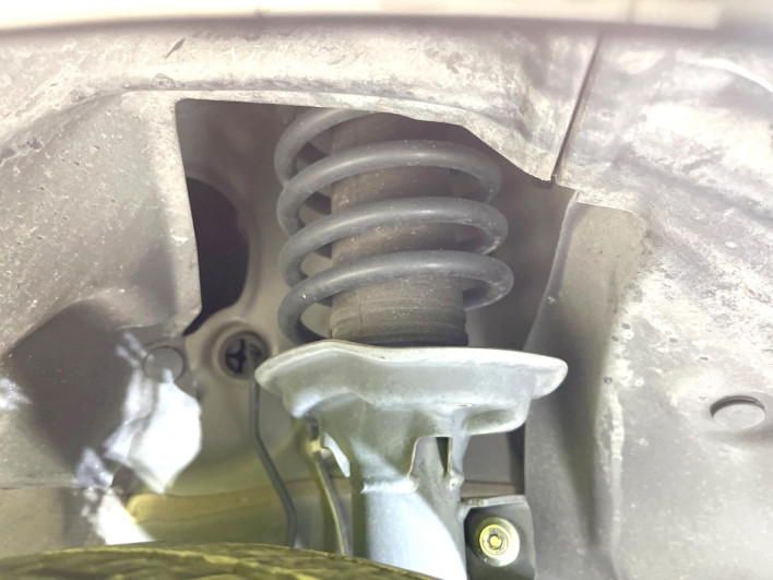 2019 Honda N-BOX CUSTOM DBA-JF3 (UW-6a09310a472ba)[6]