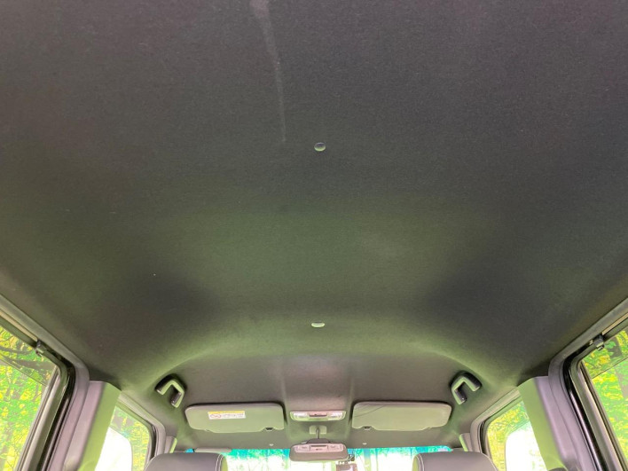 2018 Honda N-BOX CUSTOM DBA-JF3 (UW-6a09310c319a2)[17]