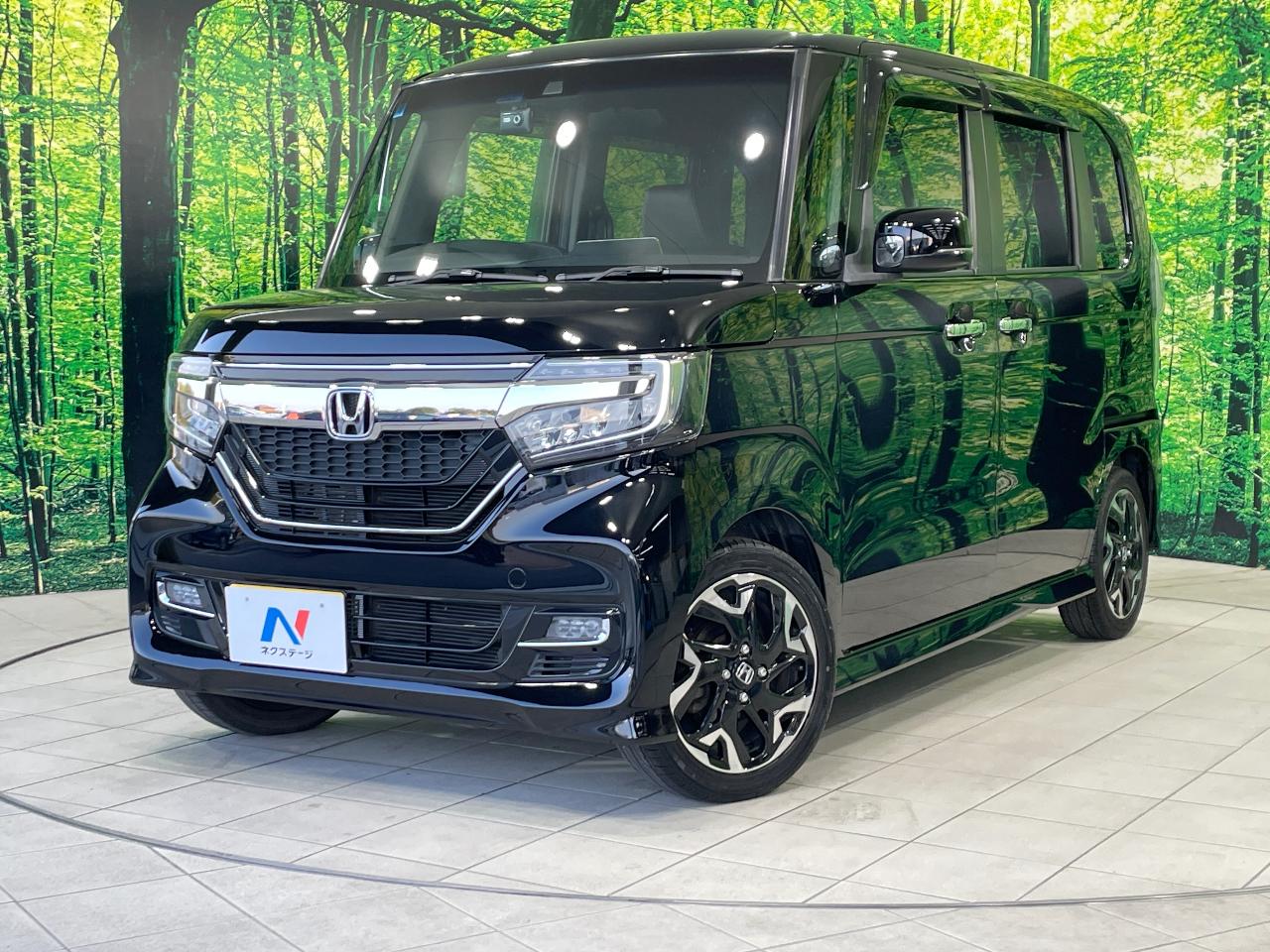 2018 Honda N-BOX CUSTOM DBA-JF3
