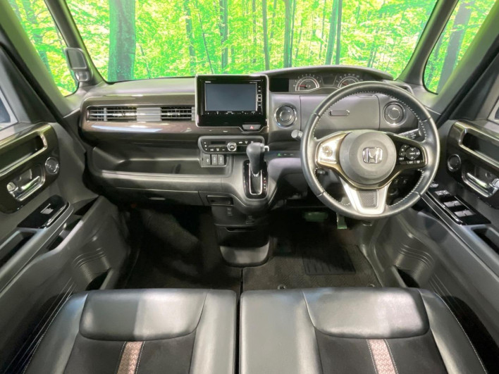 2018 Honda N-BOX CUSTOM DBA-JF3 (UW-6a09310c319a2)[20]