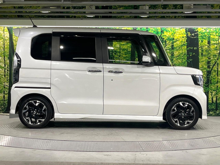 2018 Honda N-BOX CUSTOM DBA-JF3 (UW-6a09310c57264)[8]