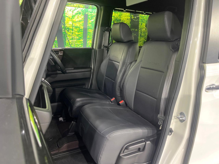 2018 Honda N-BOX CUSTOM DBA-JF3 (UW-6a09310c57264)[26]