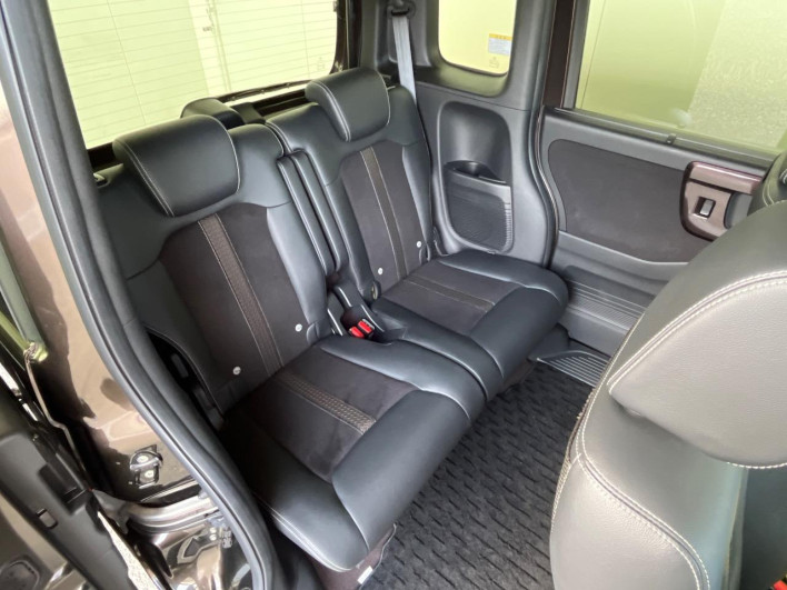 2019 Honda N-BOX CUSTOM 6BA-JF3 (UW-6a09310ce8cc6)[14]