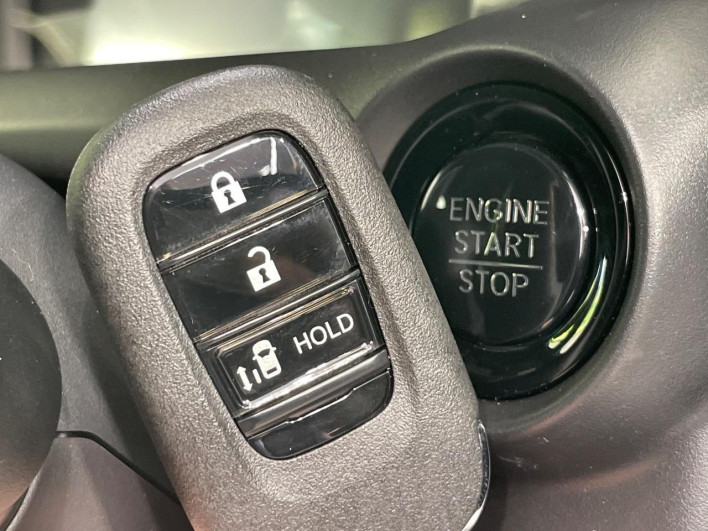2026 Honda N-BOX CUSTOM 6BA-JF5 (UW-6a093119a9f75)[21]
