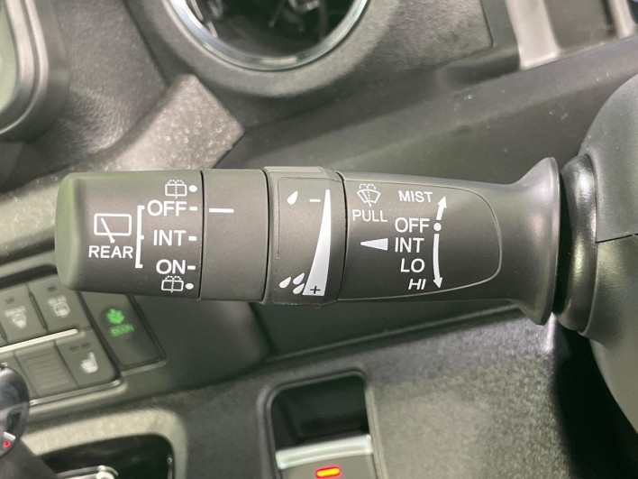 2026 Honda N-BOX CUSTOM 6BA-JF5 (UW-6a093119a9f75)[28]