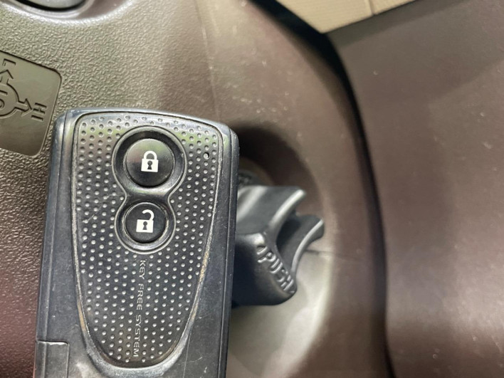 2012 Toyota Passo DBA-KGC30 (UW-6a09312bc3e2f)[25]