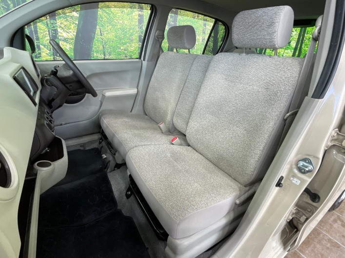 2012 Toyota Passo DBA-KGC30 (UW-6a09312bc3e2f)[10]
