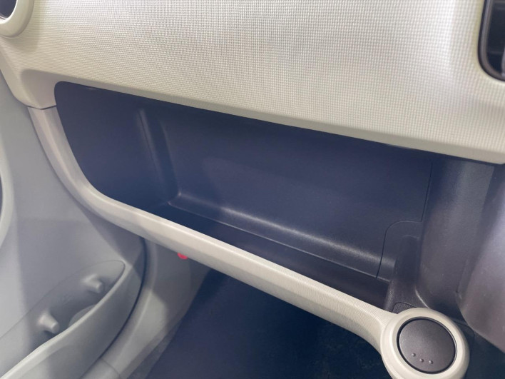 2012 Toyota Passo DBA-KGC30 (UW-6a09312bc3e2f)[15]