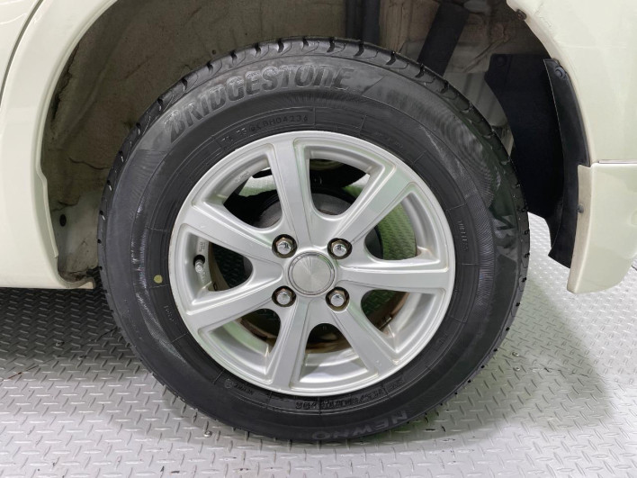 2013 Toyota Passo DBA-KGC30 (UW-6a09312be0bc5)[11]