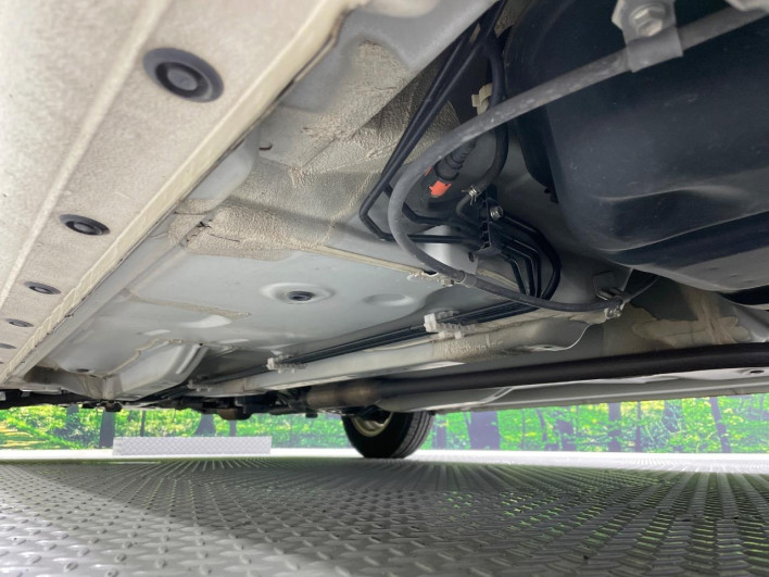 2013 Toyota Passo DBA-KGC30 (UW-6a09312be0bc5)[27]