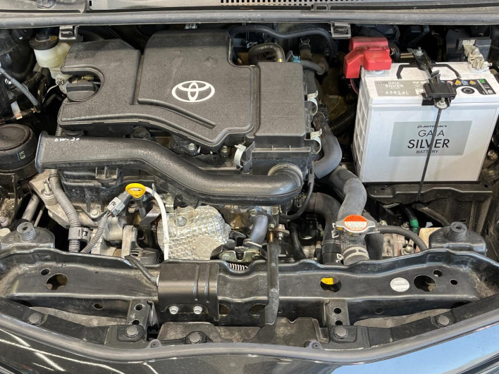 2016 Toyota Vitz DBA-KSP130 (UW-6a09312fdb4eb)[4]