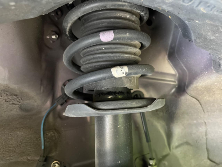 2013 Daihatsu Mira Cocoa DBA-L675S (UW-6a0931329075f)[24]