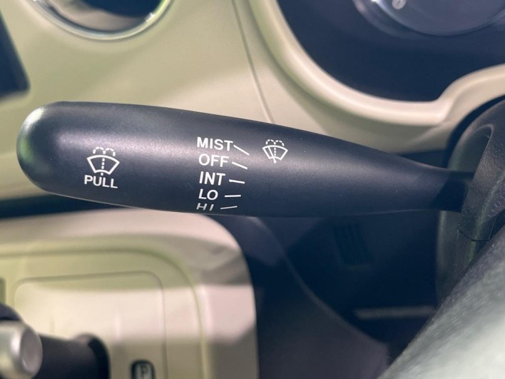 2013 Daihatsu Mira Cocoa DBA-L675S (UW-6a0931329075f)[10]