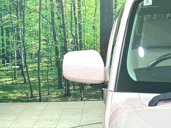 2014 Daihatsu Mira Cocoa DBA-L675S (UW-6a09313408b5a)[17]