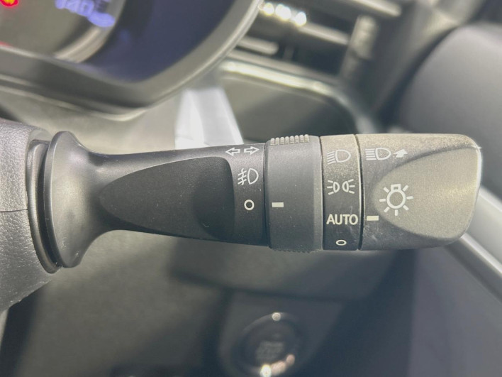 2015 Daihatsu Move DBA-LA150S (UW-6a0931356510e)[28]