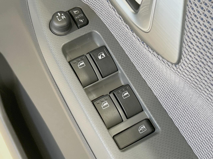 2015 Daihatsu Move DBA-LA150S (UW-6a0931356510e)[18]