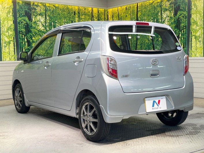 2013 Daihatsu Mirai Ease DBA-LA300S (UW-6a0931386ed74)[22]