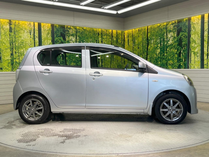2013 Daihatsu Mirai Ease DBA-LA300S (UW-6a0931386ed74)[19]