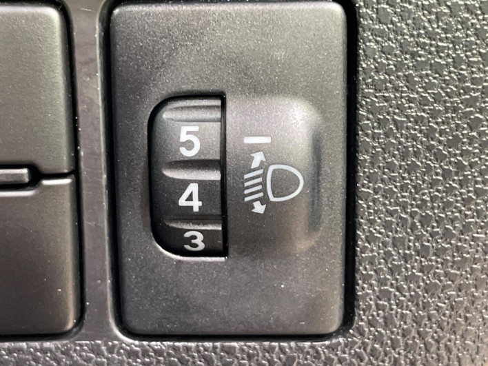 2019 Daihatsu Mirai Ease 5BA-LA350S (UW-6a09313a4fabe)[26]