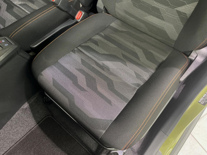 2021 Daihatsu Taft 6BA-LA900S (UW-6a09314cc1a88)[18]