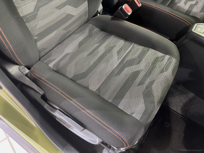 2021 Daihatsu Taft 6BA-LA900S (UW-6a09314cc1a88)[16]