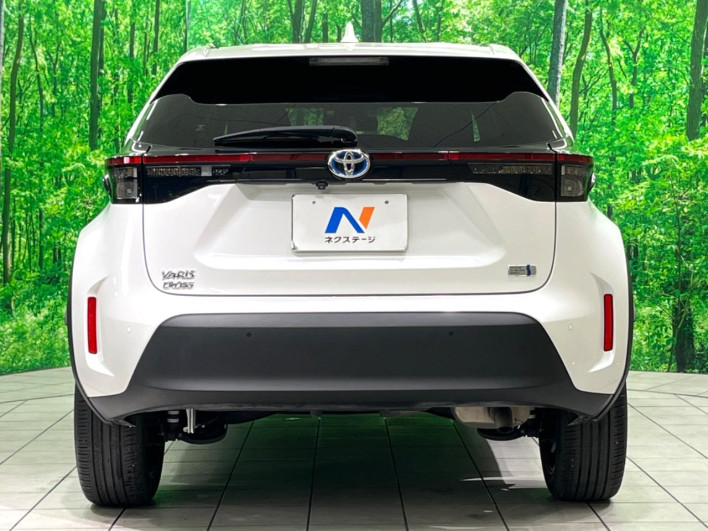2022 Toyota Yaris Cross 6AA-MXPJ10 (UW-6a09318d18d03)[8]