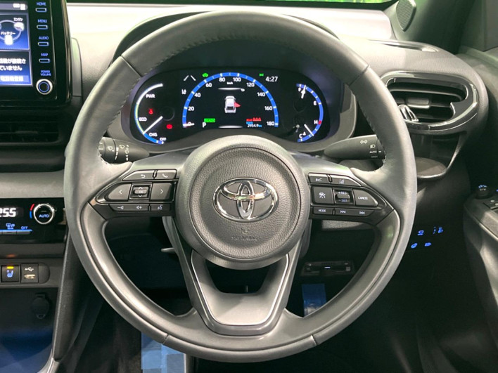 2022 Toyota Yaris Cross 6AA-MXPJ10 (UW-6a09318d18d03)[26]