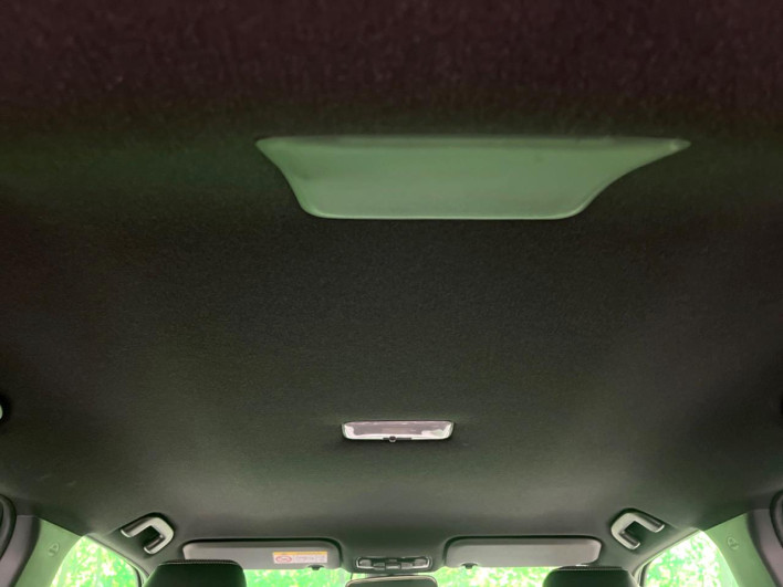 2022 Toyota Yaris Cross 6AA-MXPJ10 (UW-6a09318d18d03)[15]