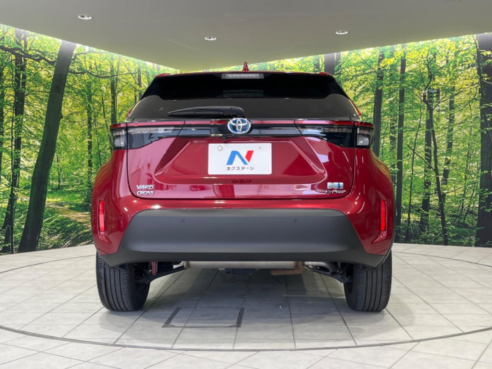 2022 Toyota Yaris Cross 6AA-MXPJ15 (UW-6a09318e90113)[11]