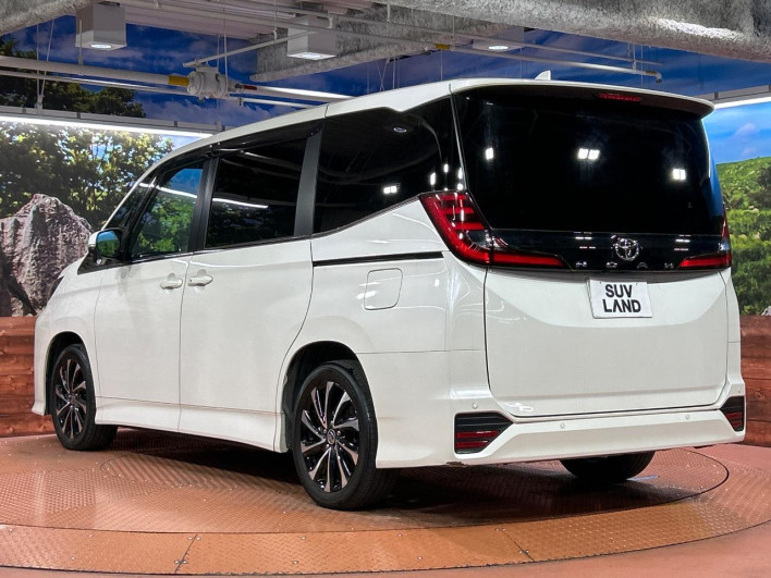 2023 Toyota Noah 6BA-MZRA90W (UW-6a09319c50f32)[22]