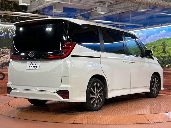 2023 Toyota Noah 6BA-MZRA90W (UW-6a09319c50f32)[24]