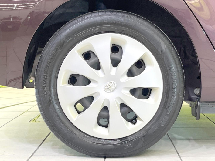 2014 Toyota Aqua DAA-NHP10 (UW-6a0931a1326ef)[19]