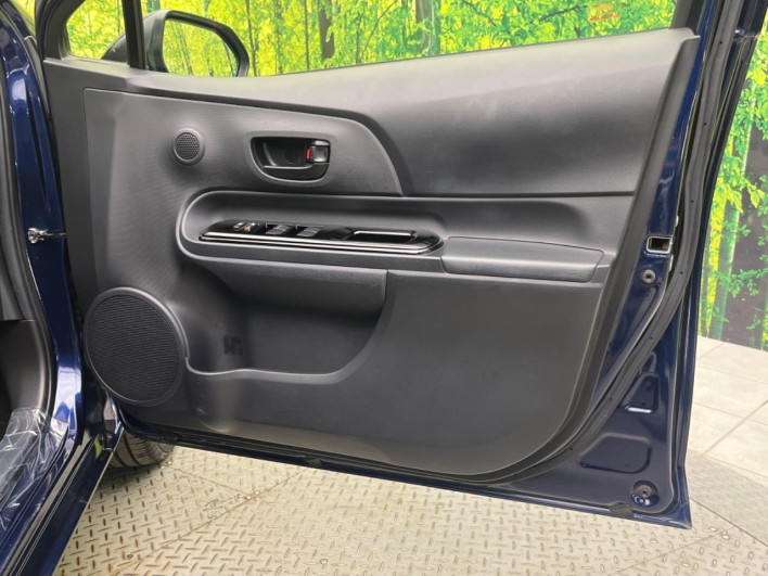 2019 Toyota Aqua DAA-NHP10 (UW-6a0931a20287b)[22]