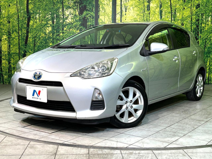 2012 Toyota Aqua DAA-NHP10 (UW-6a0931a322b89)[0]