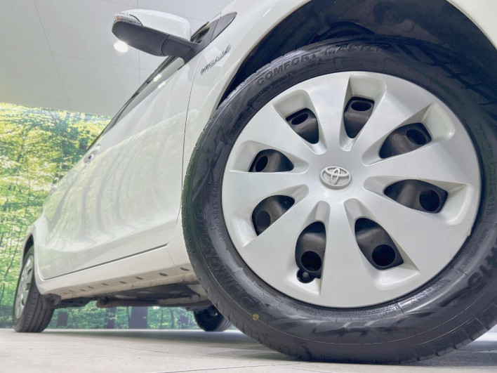2013 Toyota Aqua DAA-NHP10 (UW-6a0931a35a1c0)[17]
