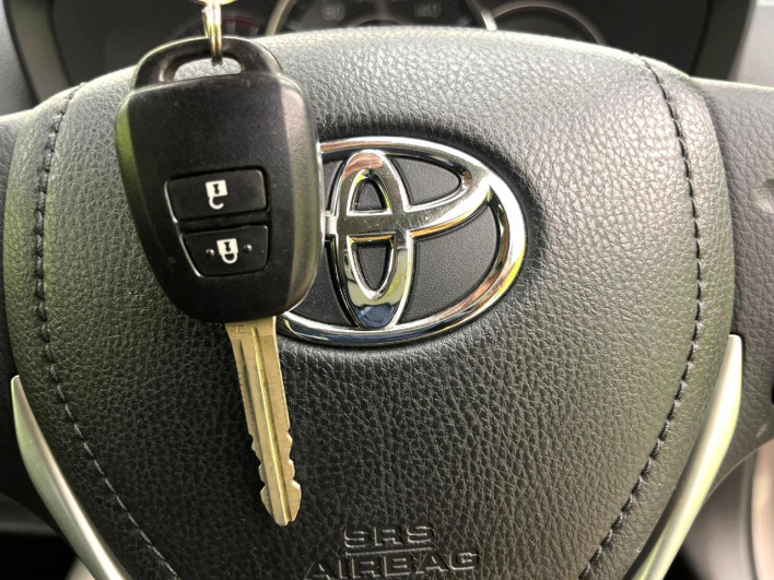 2019 Toyota Corolla Axio DBA-NRE161 (UW-6a0931a7821eb)[5]