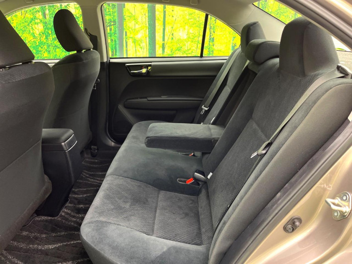 2019 Toyota Corolla Axio DBA-NRE161 (UW-6a0931a7821eb)[21]