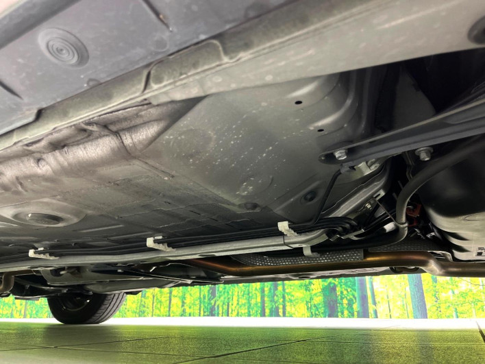2019 Toyota Corolla Axio DBA-NRE161 (UW-6a0931a7821eb)[22]
