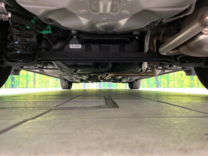2019 Toyota Corolla Axio DBA-NRE161 (UW-6a0931a7821eb)[18]