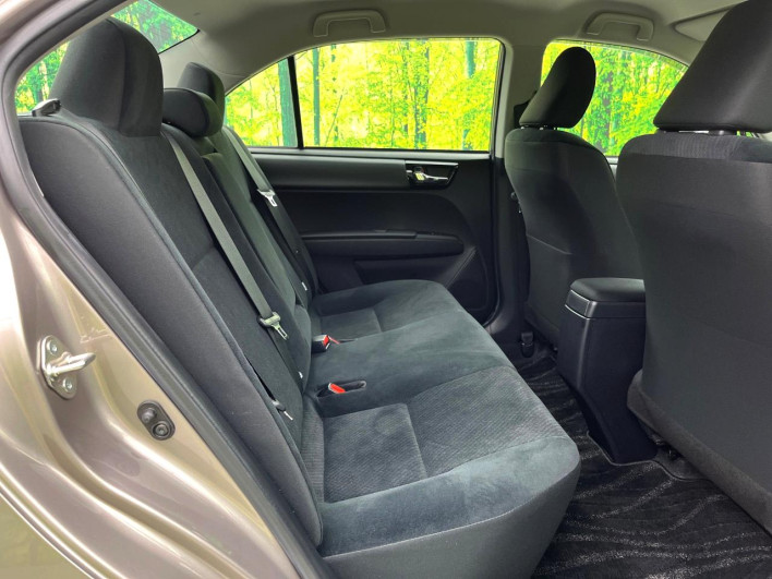 2019 Toyota Corolla Axio DBA-NRE161 (UW-6a0931a7821eb)[12]
