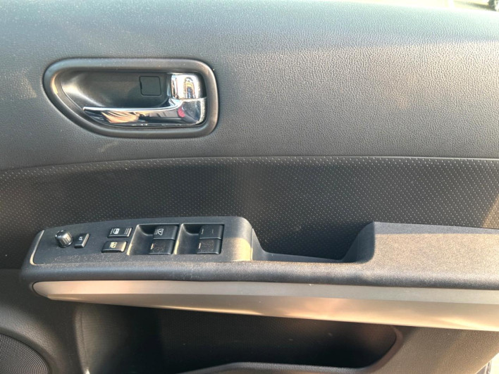 2012 Nissan X-Trail DBA-NT31 (UW-6a0931a909fc6)[28]