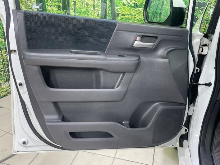 2012 Honda Step Wagon DBA-RK2 (UW-6a0931af5c3c8)[8]