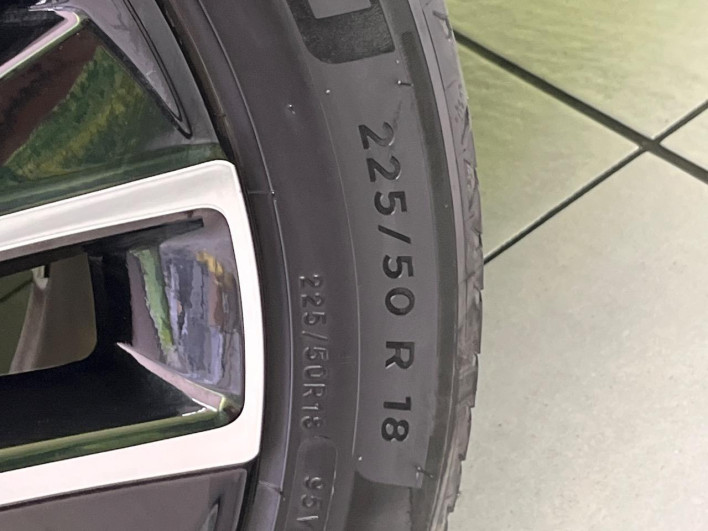 2021 Honda VEZEL 6AA-RV5 (UW-6a0931b486cec)[17]