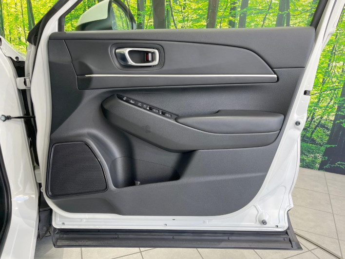 2021 Honda VEZEL 6AA-RV5 (UW-6a0931b4abb75)[25]